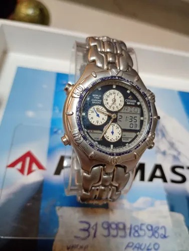 Relógio Citizen C300