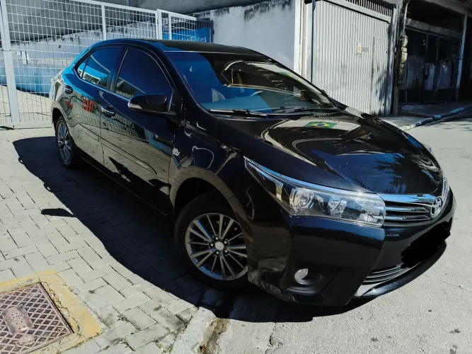 Toyota Corolla Altis 2.0 Flex 16V Aut. 2016