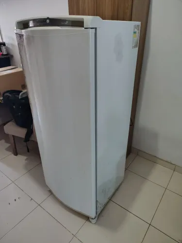 Vendo geladeira