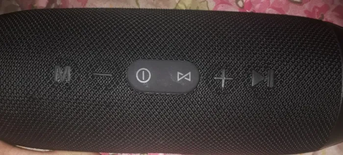 Caixa de som bluetooth jbl charge 3