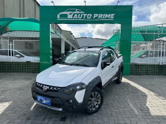 Fiat Strada Adventure1.8/ 1.8 Locker Flex CD 2015