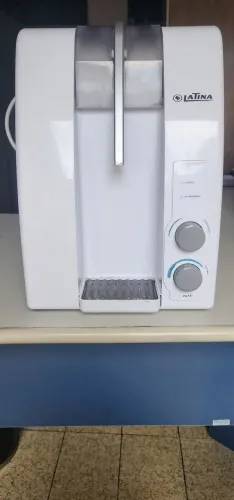 Purificador de água eletrônico LATINA-PA735, refrigerada e natural.