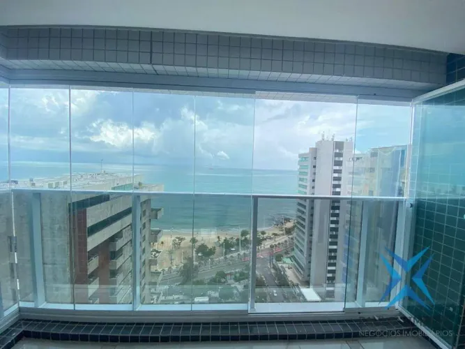 Apartamento com 2 dormitórios para alugar, 62 m² por R$ 8.577,27/mês - Meireles - Fortalez