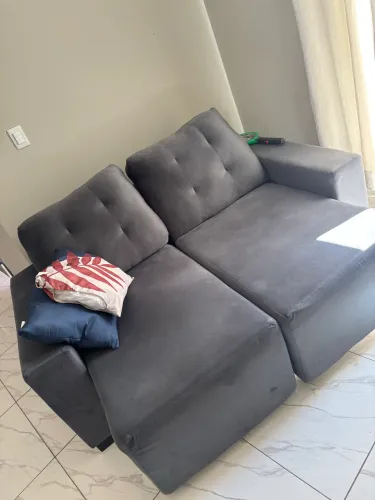 Sofá seminovo