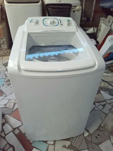 Máquina de Lavar Electrolux 10kg em ótimo estado com garantia