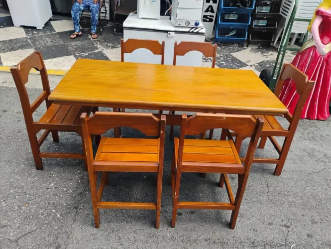 Mesa com 6 cadeiras top de linha
