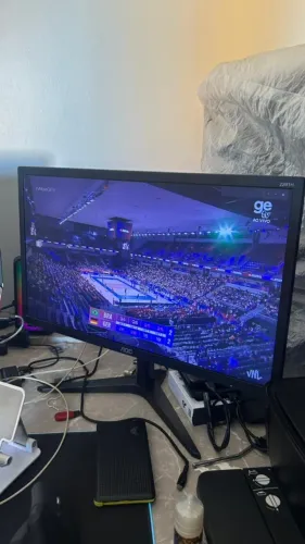 Monitor AOC 21.5" Full HD 22B1 EM PERFEITO ESTADO