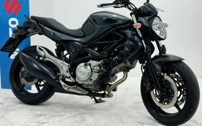 Suzuki Gladius 650 2016 - Somente venda!