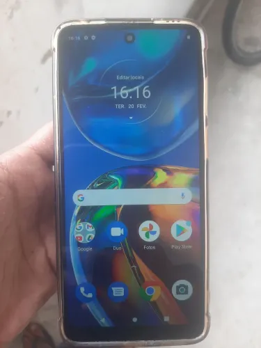 MOTO E32