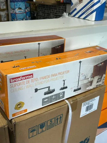 Suporte de Projetor / Datashow no Teto