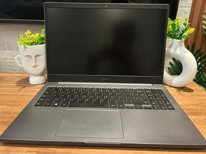 Samsung Book - Liga em 10sg! *Ultra Rápido!