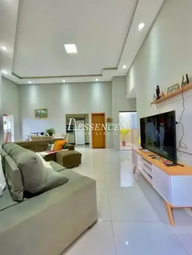 Casa 3Qts | 180m² | Esquina | Vila Matilde | Goiânia