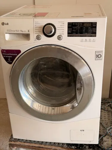 Lava e seca LG