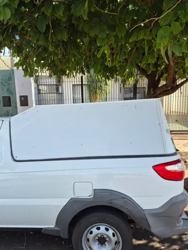 Capota de fibra Strada