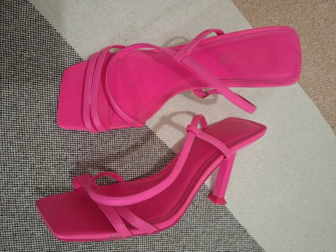Sandália Arezzo Pink Salto Fino