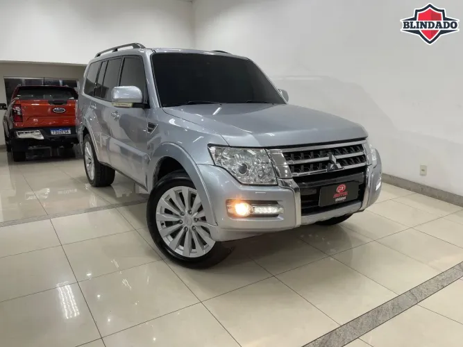 Mitsubishi Pajero HPE Full 3.8 V6 250cv 5P Aut. 2016