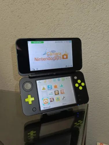 OPORTUNIDADE | New Nintendo 2DS XL Preto Verde Lima Caixa Pelicula