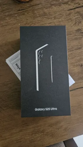 Samsung Galaxy S25 Ultra Lacrado