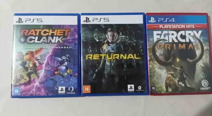 CD PS4/PS5  tres Jogos seminovos<br>
