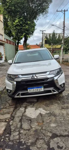 Mitsubishi Outlander Comfort 2.0 16V Aut. 2018