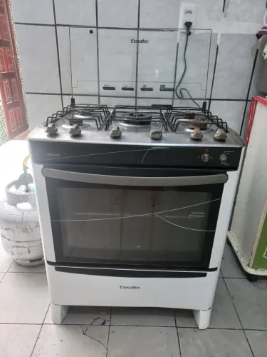 Fogão 5 bocas elétrico