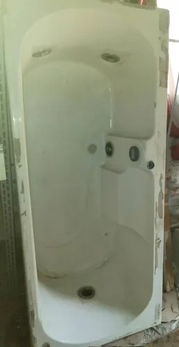 Banheira jacuzzi hidromassagem R$ 700