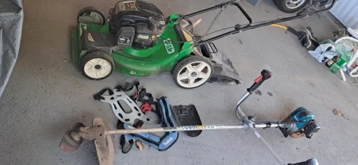 Cortadora de grama Trapp JC-55C, ano 2018, gasolina, 6hp, 163cc,  Tracionada, Recolhedor