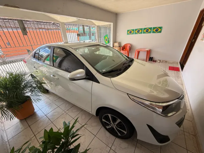 Toyota Yaris XLS Connect Sed. 1.5 Flex 16V Aut. 2022
