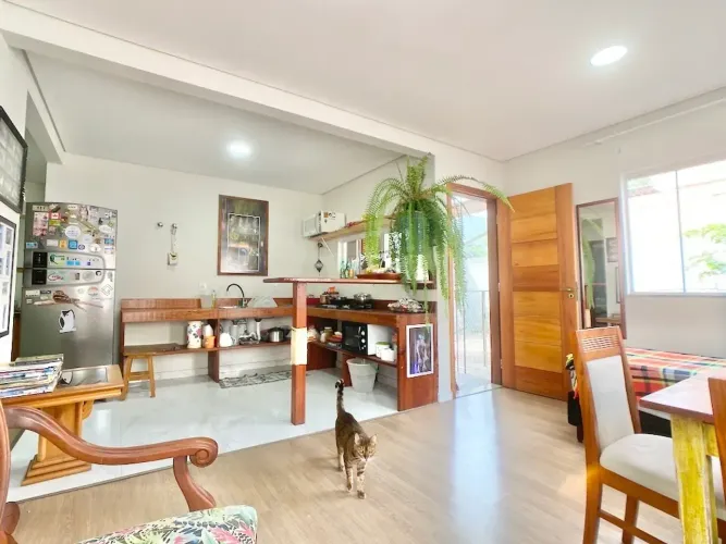 Excelente Casa 100% Mobiliada Rio Vermelho
