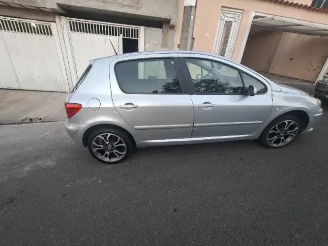 Peugeot 307 Soleil/ Presence 1.6/1.6 Flex 16V 5P 2010