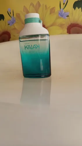 Perfume pouco usado