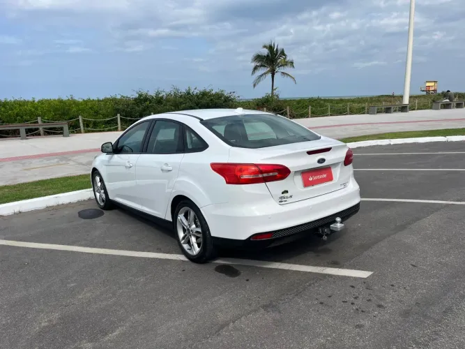Ford Focus Fastback Se/se Plus 2.0 Flex Aut. 2016