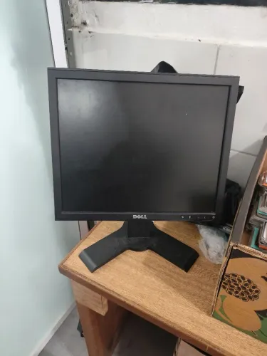 Monitor Dell 17 polegadas