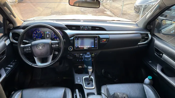 Toyota Hilux CD SRX 4X4 2.8 TDI 16V Diesel Aut. 2018