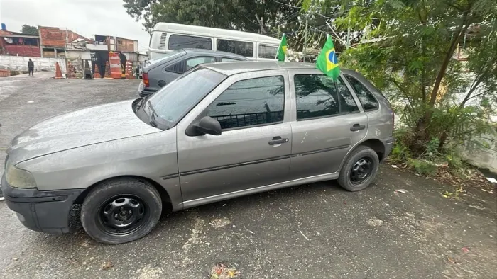 Volkswagen Gol Geração III 1.6 MI 8V Gasolina Mec. 2P 2002