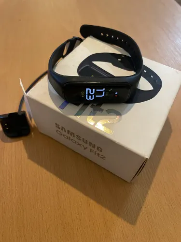 galaxy fit 2