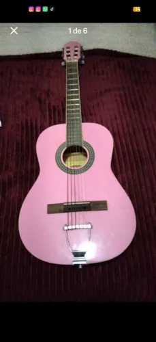 Vendo violão semi novo