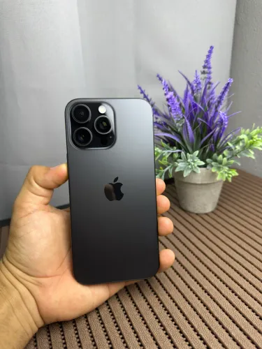 Iphone 16 pro Max titânio black 256GB bateria 93% original 