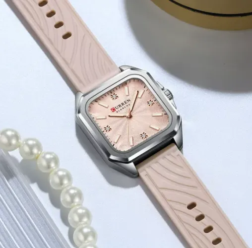 Relógio Feminino Curren Charme Design Quadrado com Pulseira de Silicone