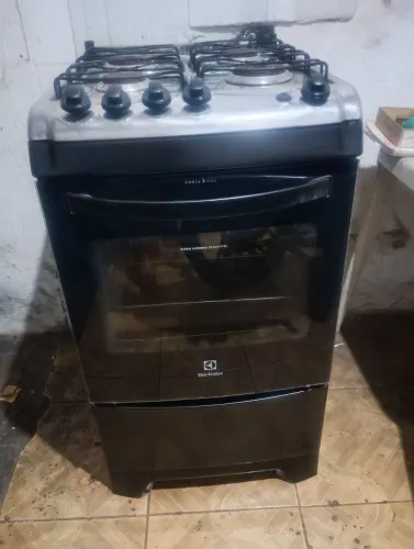 Fogão Electrolux 4 Bocas 270$