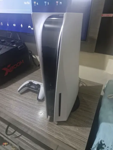 Ps5 completo na caixa / pego seu game como parte pagamento