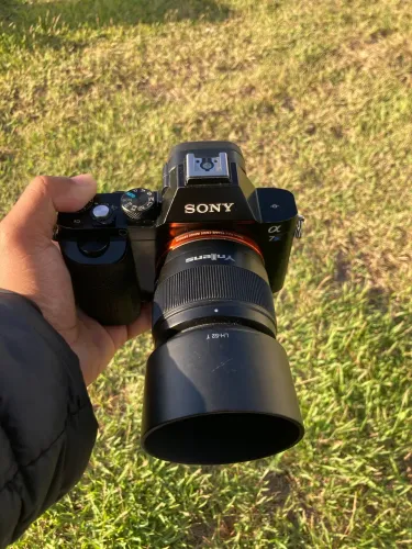 Lente 50mm 1.8 yongnuo E-mount Sony