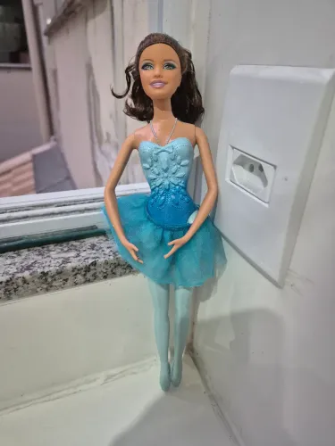 Barbie morena bailarina