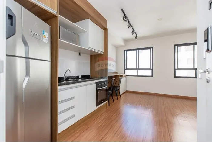 Studio para locação com 25m² em Pinheiros