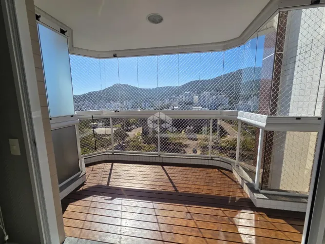 APARTAMENTO COM 3 QUARTOS SENDO 1 SUÍTE 2 VAGAS DE GARAGEM NO ITCORUBI FLORIANÓPOLIS