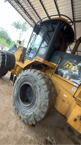 Carregadeira Jhon Deere 524k