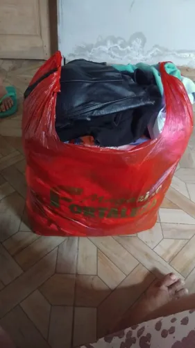 Sacola de roupas