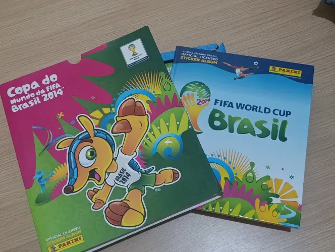 Álbum Copa do Mundo 2014 Completo Capa Dura Com Caixa e Berço