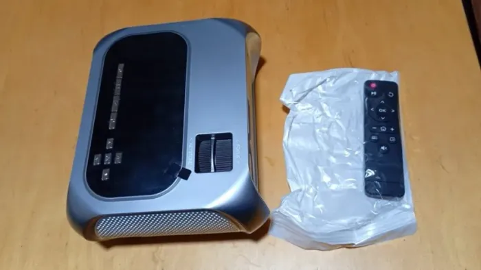 Projetor T7 4000 Lumens 1280p Full Hd 4k Espelhamento Wi-fi