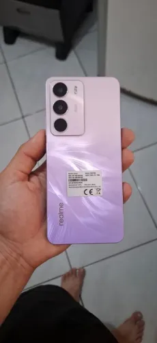 Realme c73